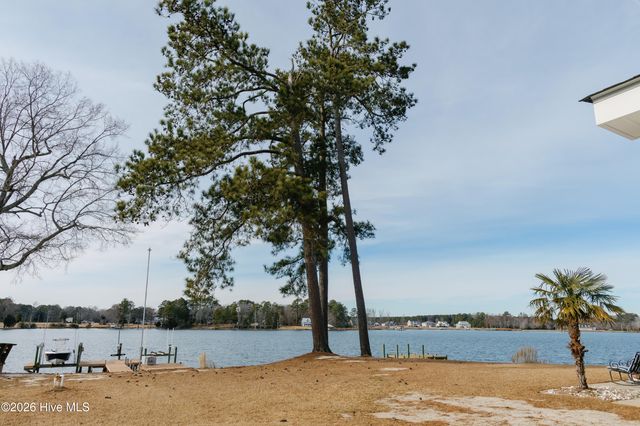 124 Catnip Point Road, Bath, NC 27808