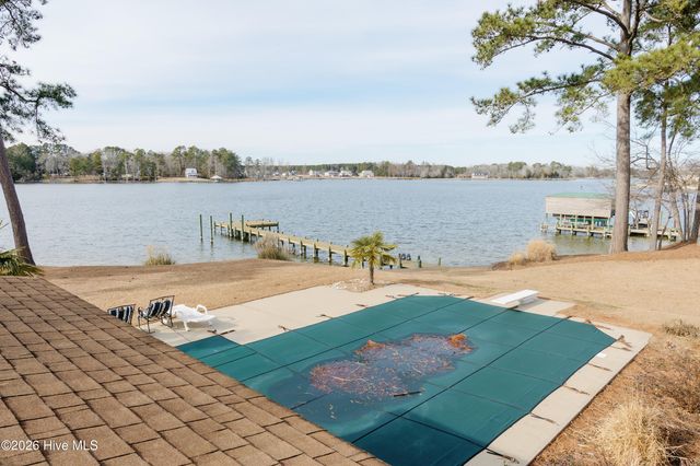 124 Catnip Point Road, Bath, NC 27808