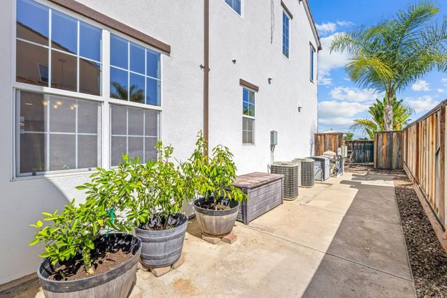 6560 Eagle Ridge Court, Gilroy, CA 95020