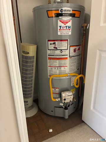 462 Glendale Avenue 11, Bridgeport, CT 06606