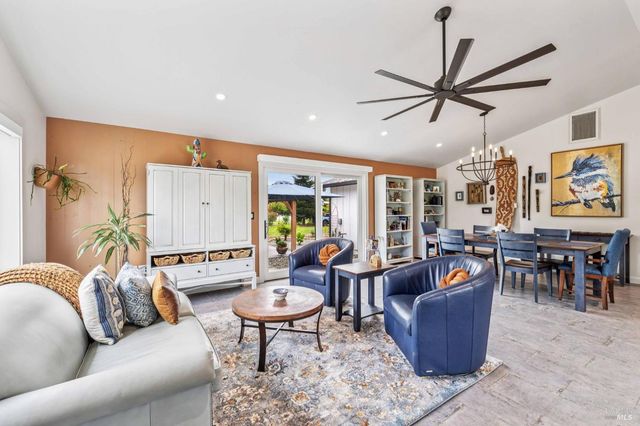 180 Adobe Canyon Rd, Kenwood, CA 95452