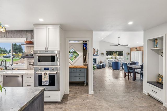 180 Adobe Canyon Rd, Kenwood, CA 95452