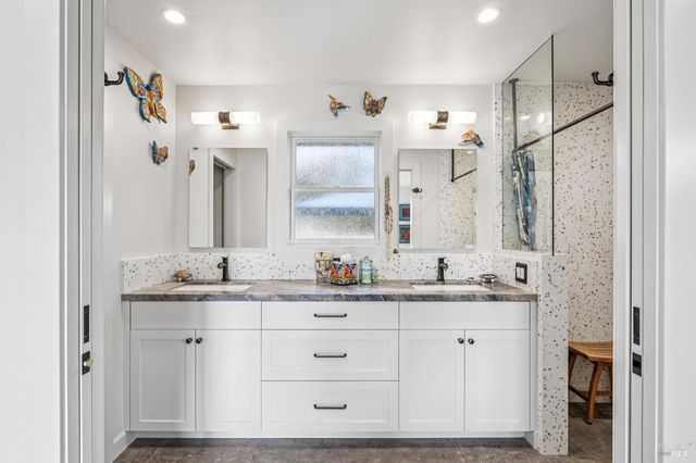 180 Adobe Canyon Rd, Kenwood, CA 95452