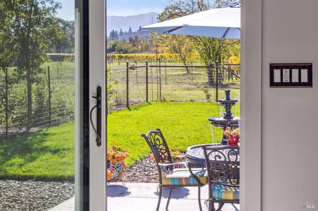 180 Adobe Canyon Rd, Kenwood, CA 95452