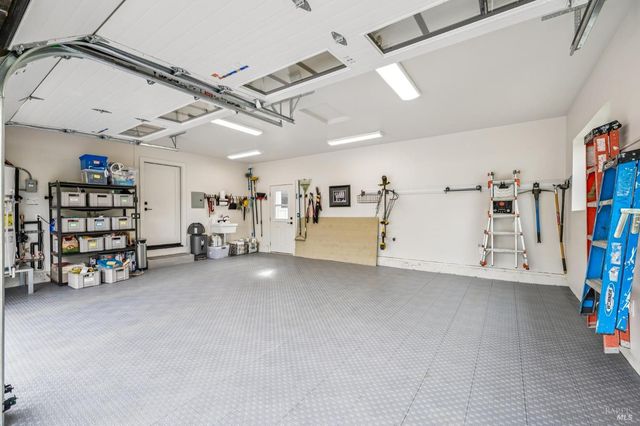 180 Adobe Canyon Rd, Kenwood, CA 95452