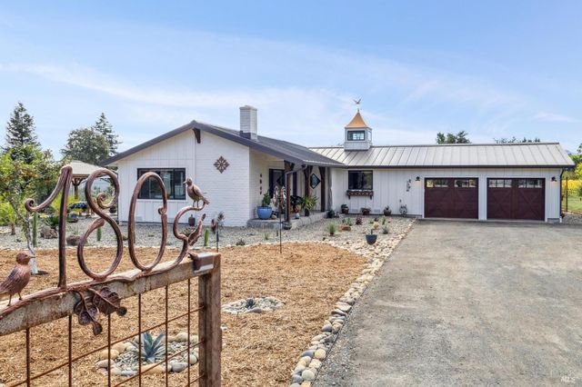 180 Adobe Canyon Rd, Kenwood, CA 95452