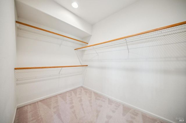 4 Meadow Ridge Dr, Corte Madera, CA 94925