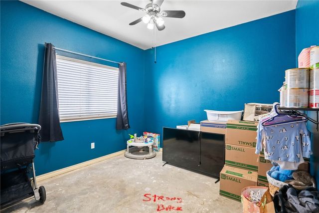 2045 Spanish Trail, Corpus Christi, TX 78410