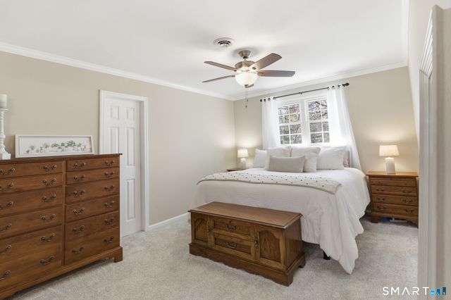 32 School House Hill, Burlington, CT 06013