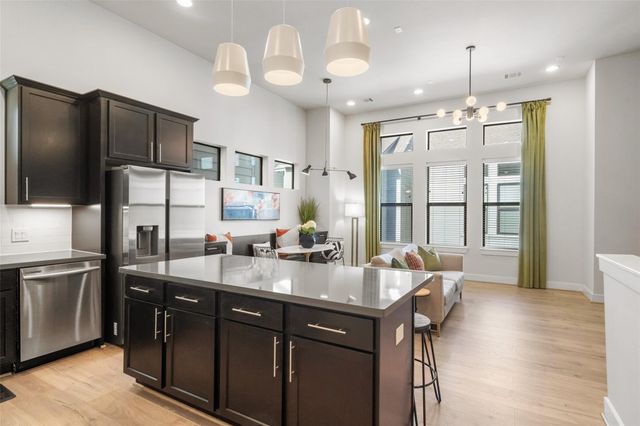 2616 Riverside Drive M, Houston, TX 77004