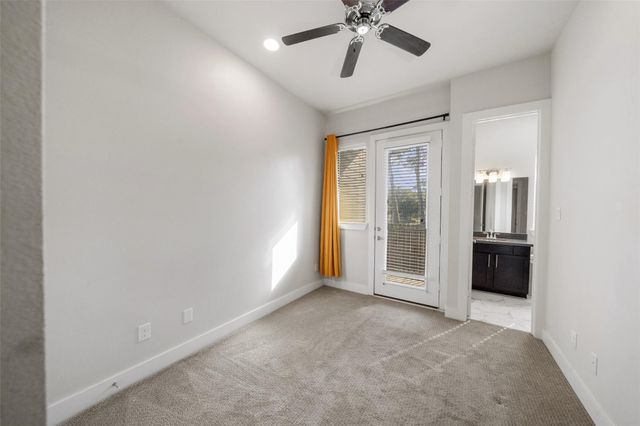 2616 Riverside Drive M, Houston, TX 77004