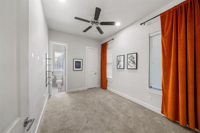 2616 Riverside Drive M, Houston, TX 77004