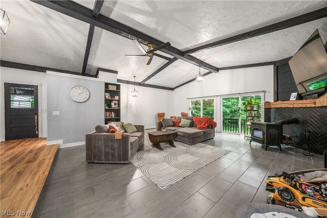 12530 Nelson Parkman Road, Garrettsville, OH 44231