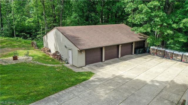 12530 Nelson Parkman Road, Garrettsville, OH 44231