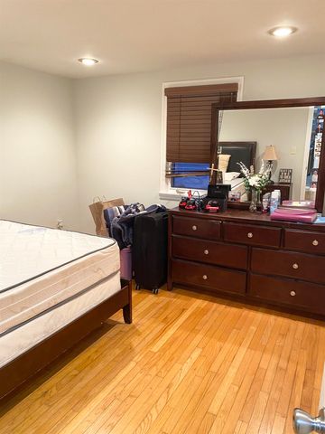 78 GARIBALDI AVE, Lodi, NJ 07644