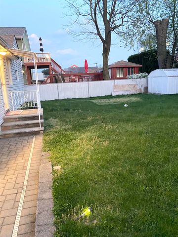 78 GARIBALDI AVE, Lodi, NJ 07644