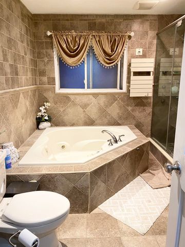 78 GARIBALDI AVE, Lodi, NJ 07644