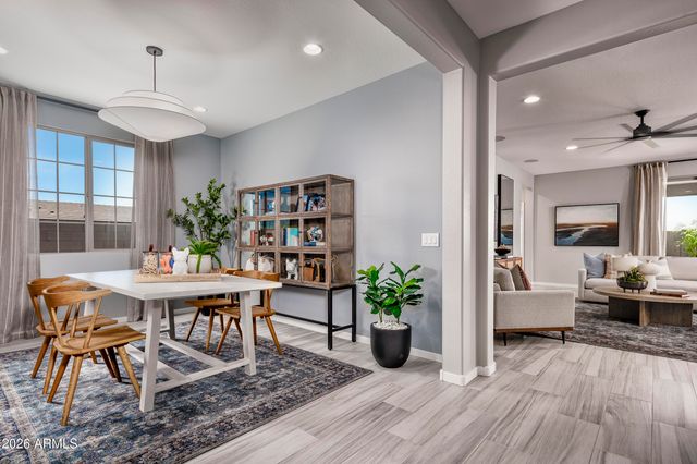 10224 S DUTCHMAN Drive, Apache Junction, AZ 85120