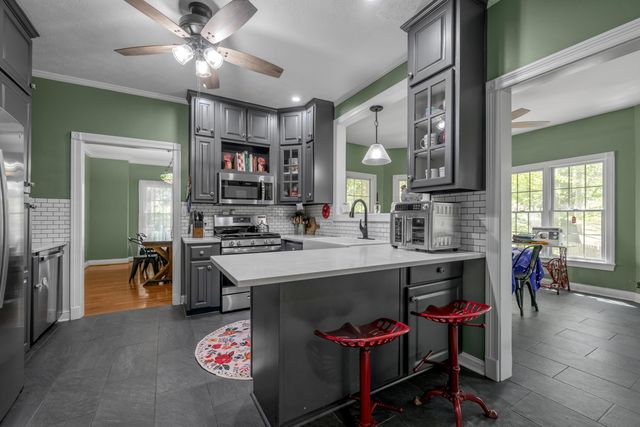 186 Hunter Drive, Lancaster, KY 40444
