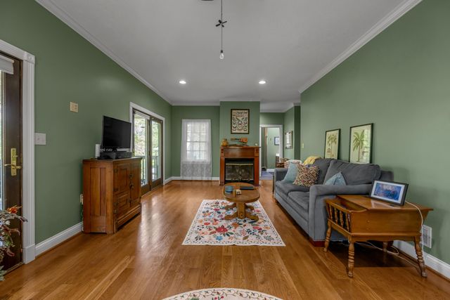 186 Hunter Drive, Lancaster, KY 40444