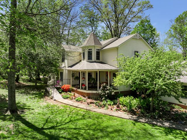 186 Hunter Drive, Lancaster, KY 40444