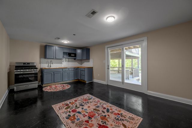 186 Hunter Drive, Lancaster, KY 40444