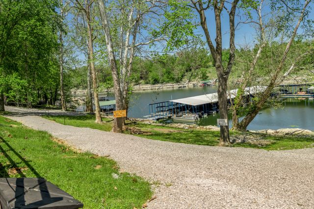 186 Hunter Drive, Lancaster, KY 40444