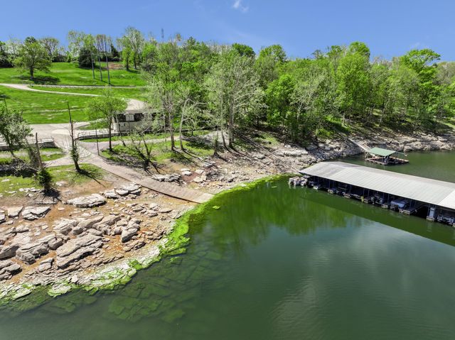 186 Hunter Drive, Lancaster, KY 40444