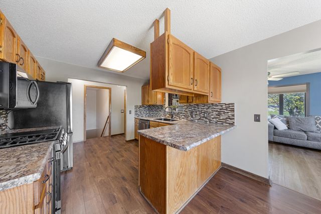 17893 Alexander Avenue, Faribault, MN 55021