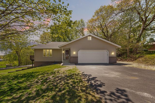 17893 Alexander Avenue, Faribault, MN 55021