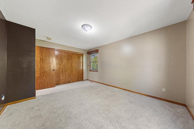 17893 Alexander Avenue, Faribault, MN 55021