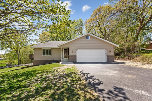 17893 Alexander Avenue, Faribault, MN 55021