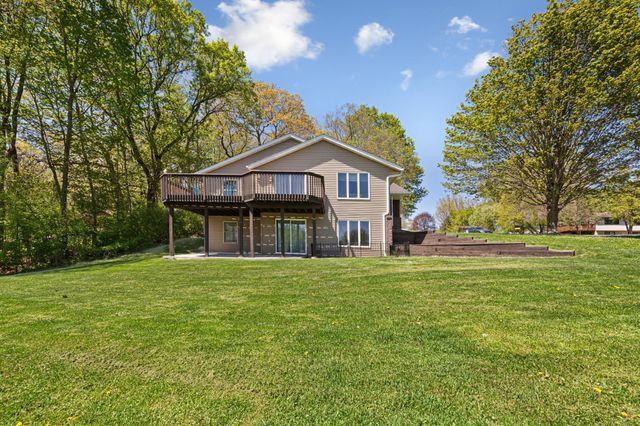 17893 Alexander Avenue, Faribault, MN 55021