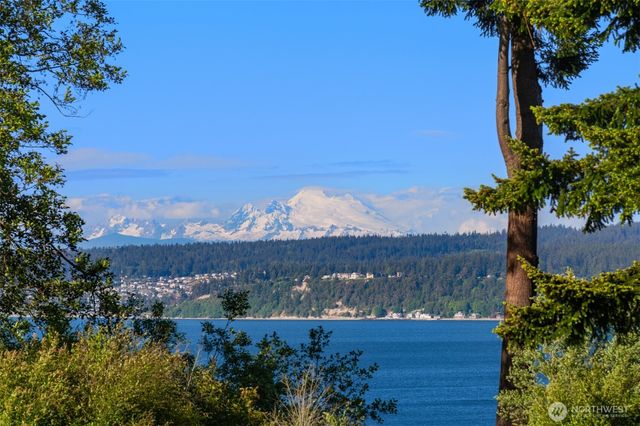 1035 Susan Street, Coupeville, WA 98239