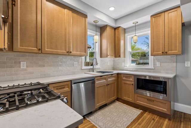 3715 27th Avenue S, Minneapolis, MN 55406