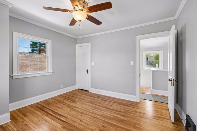3715 27th Avenue S, Minneapolis, MN 55406