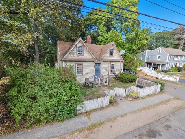 29 Conant Street, Beverly, MA 01915