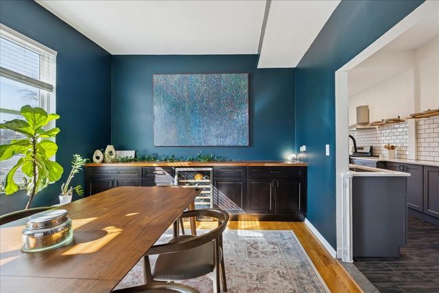 3024 N Sawyer Avenue 2, Chicago, IL 60618