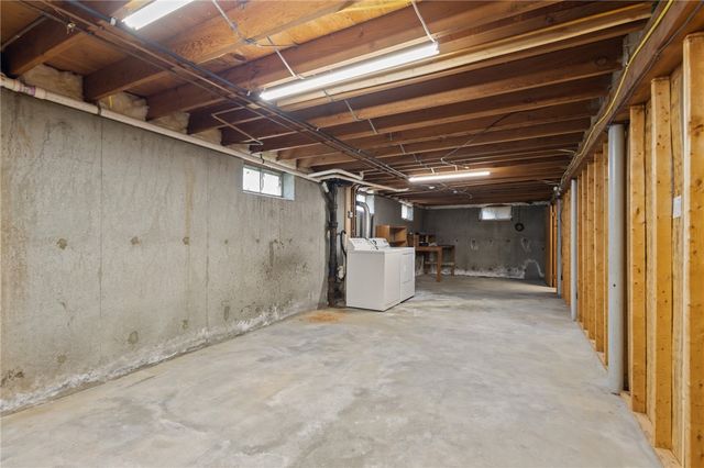 26 Ellison Street, Cranston, RI 02920