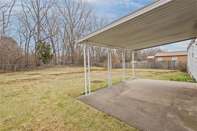 26 Ellison Street, Cranston, RI 02920