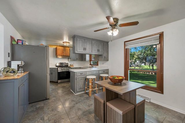 1434 BAUMGART ROAD, Green Bay, WI 54304