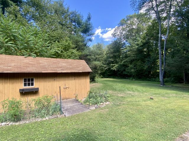 21 Christmas Tree Hill, Canton, CT 06019