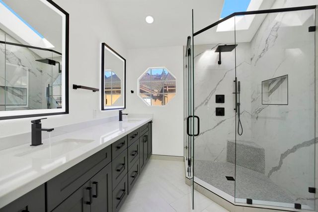 12523 El Camino Real A, San Diego, CA 92130