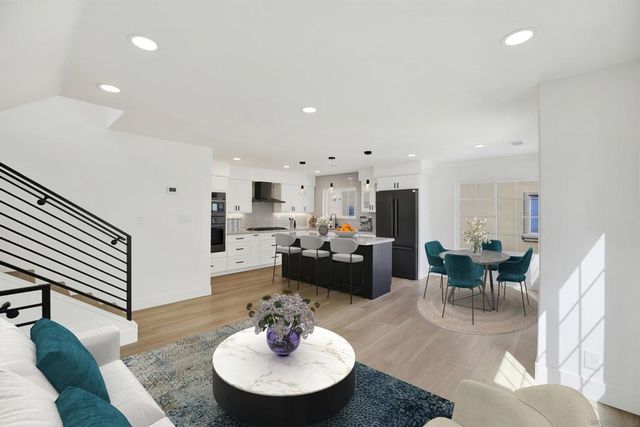 12523 El Camino Real A, San Diego, CA 92130