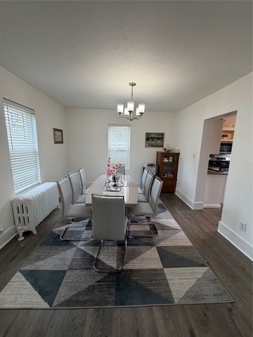 905 POWELL AVE Avenue, Erie, PA 16505