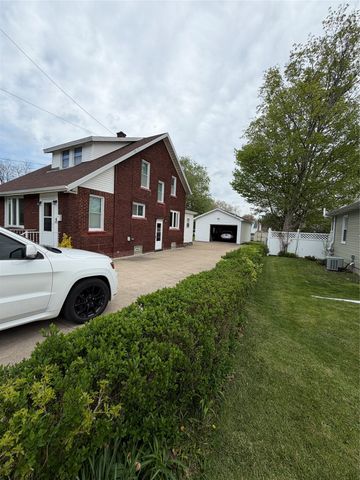 905 POWELL AVE Avenue, Erie, PA 16505