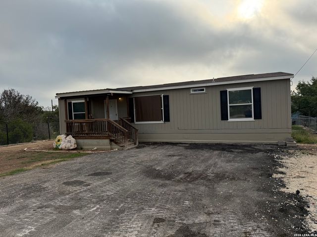 1113 RAMBLE HLS, Canyon Lake, TX 78133