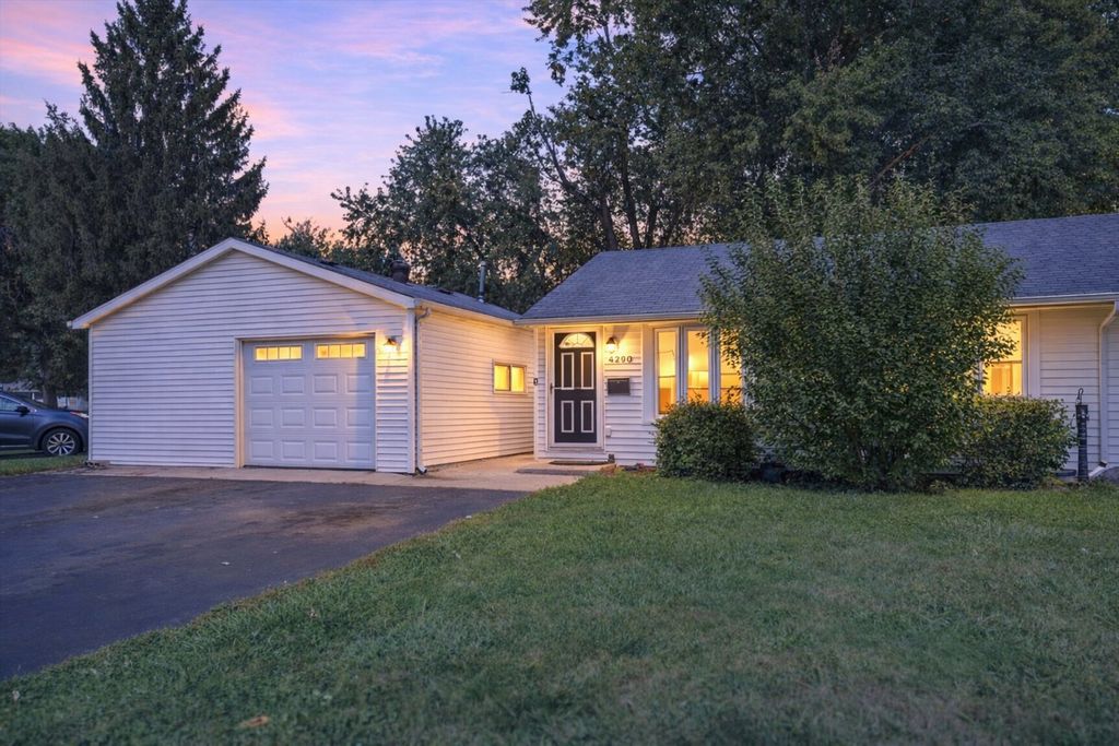 4200 W 90TH Street, Hometown, IL 60456 — photo 2