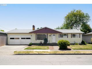 21936 Se YAMHILL St, Gresham, OR 97030