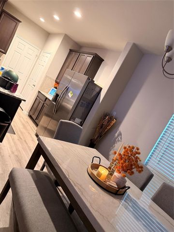 6518 Castle Loch Ct Court, Houston, TX 77048